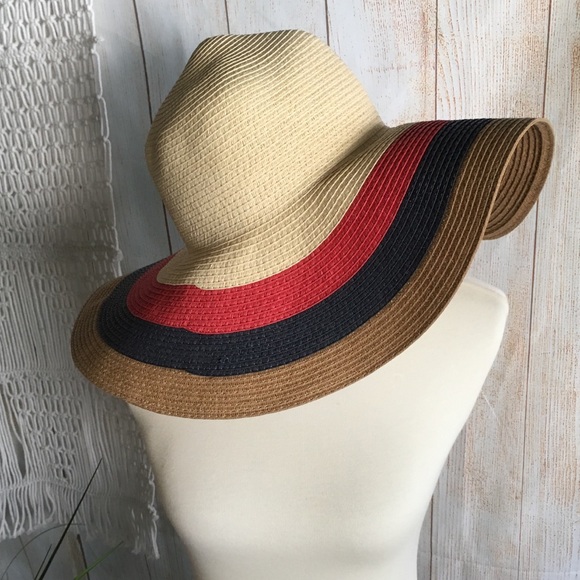 Target Accessories - Target | Sunhat - Red White & Blue ☀️